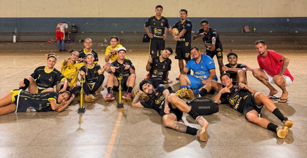 NOVA ERA/PARÁ MOLAS NO FEMININO E NOVA ERA NO MASCULINO CONQUISTAM O TORNEIO PANAMBI DE FUTSAL