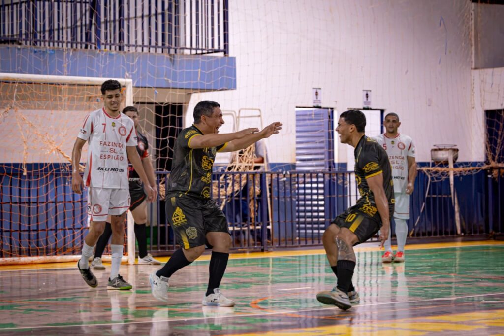COPA RESENHA CHAMPIONS LEAGUE SEGUE COM JOGOS NESTA QUARTA E SEXTA-FEIRA EM VICENTINA