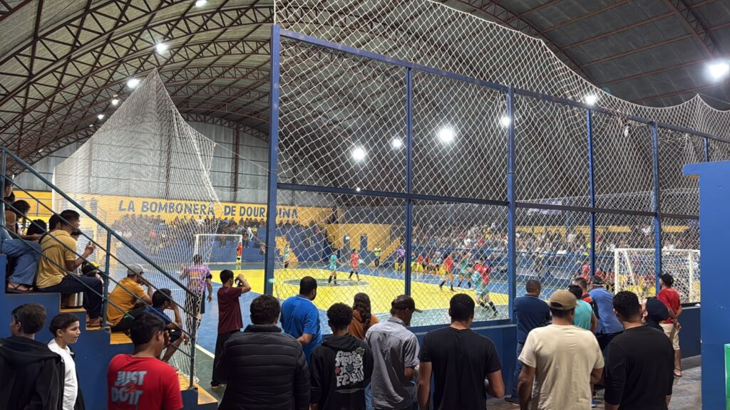 2ª COPA DOURADINA DE FUTSAL MOVIMENTA O MUNICÍPIO COM DISPUTAS NAS CATEGORIAS DE BASE, FEMININO E MASCULINO